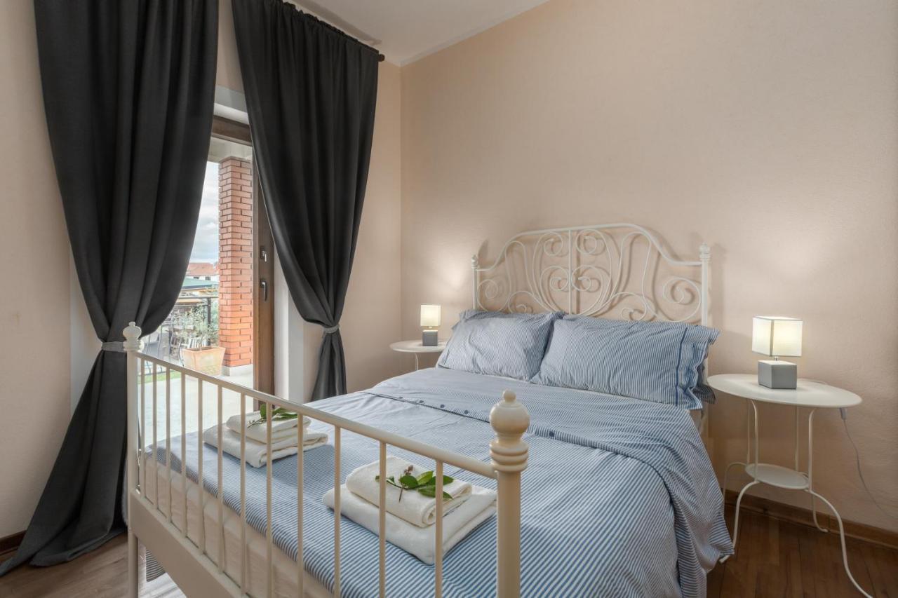 Apartments Zomzi Пореч Экстерьер фото