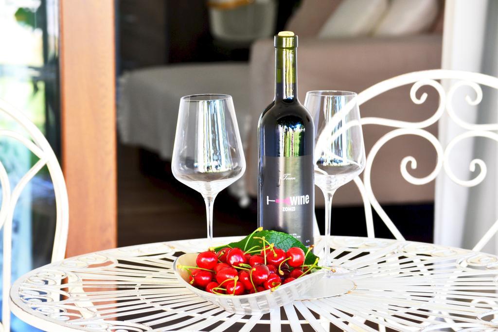 Apartments Zomzi Пореч Экстерьер фото